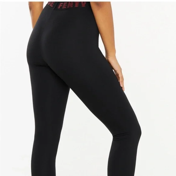 Savage X Fenty Black Leggings 2X - Picture 2 of 11